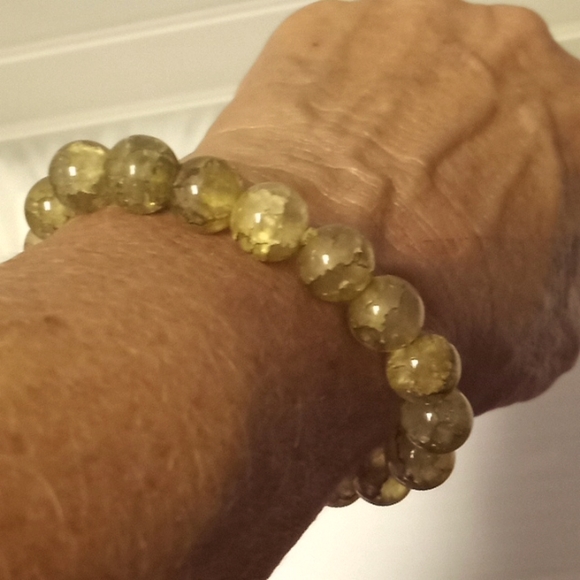Khaki Crackled Agate 10 MM Bead Stretch Bracelet - Picture 4 of 8